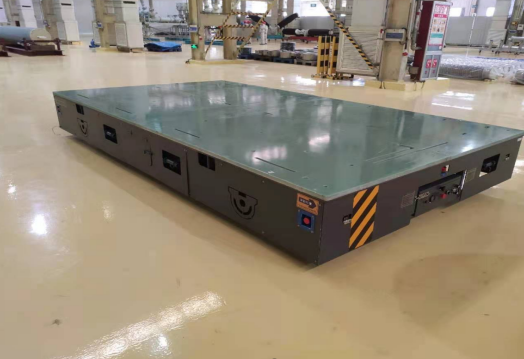 steerable trackless transfer carts